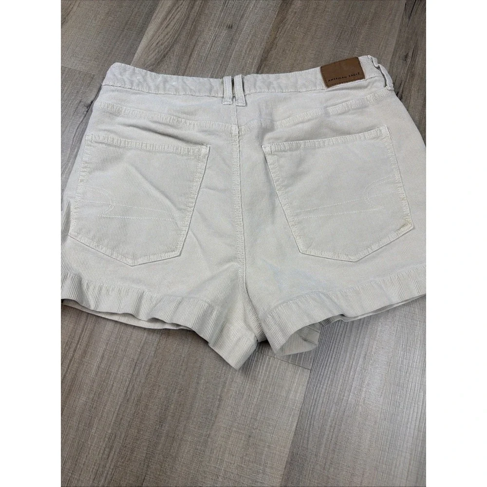 American Eagle Super Stretch Corduroy Shorts‎ Women Size 12 Cream Ivory Mid Rise